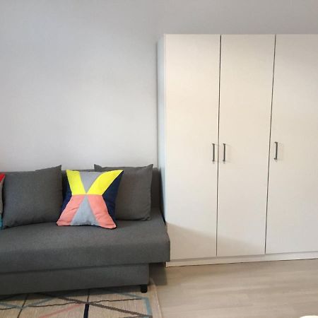 Relaxing Apartment And Great Location Букурещ Екстериор снимка
