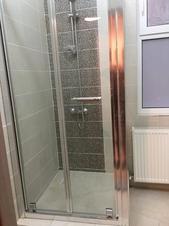 Relaxing Apartment And Great Location Букурещ Екстериор снимка