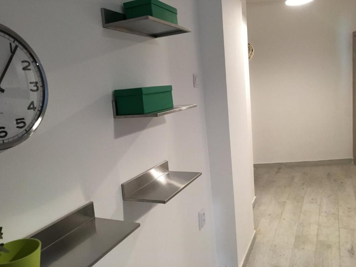 Relaxing Apartment And Great Location Букурещ Екстериор снимка