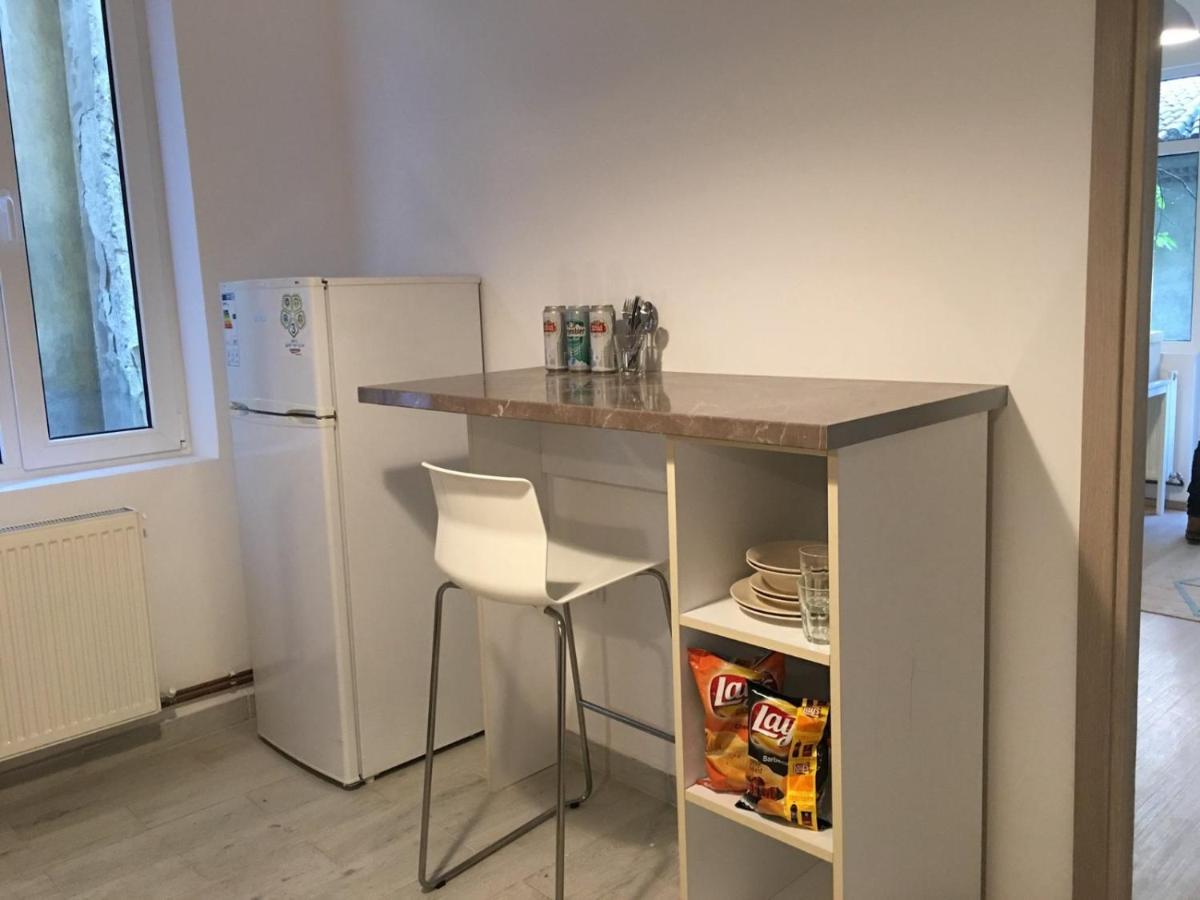 Relaxing Apartment And Great Location Букурещ Екстериор снимка